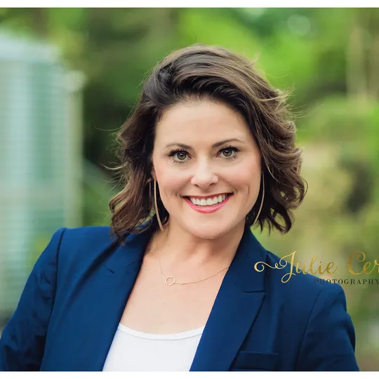 Julie Ballard Clark, Agent in  - Compass