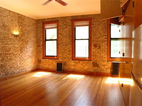 $6,000 | 198 W 10th St, Unit 6 | West Village