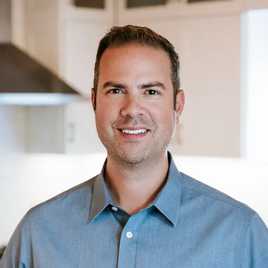 Eric Pugatch, Agent in  - Compass