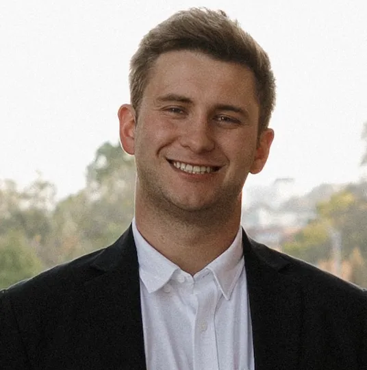 Joey Skibbie, Agent in  - Compass