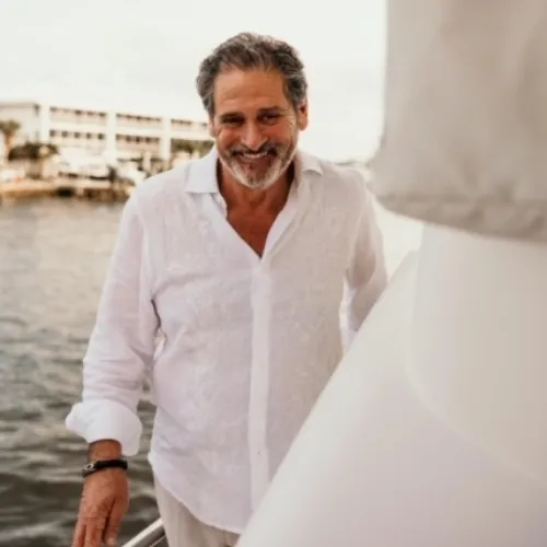 Larry Moquin, Agent in  - Compass