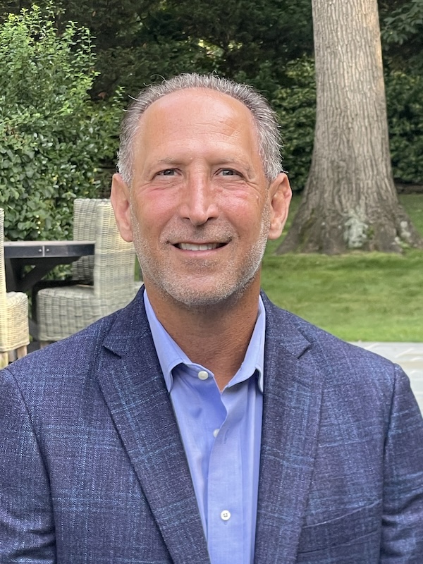 Headshot of Kenneth Askenase