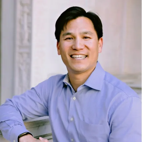 Kevin Wong, Agent in  - Compass