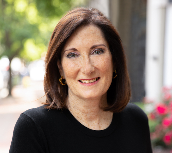 Headshot of Laura Bach