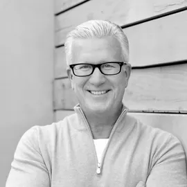 F. Ron Smith, Agent in  - Compass