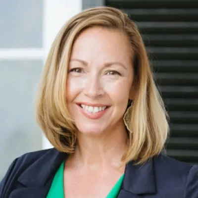 Stasia Rice, Agent in  - Compass