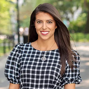 Jennyrose Halupka, Agent in  - Compass