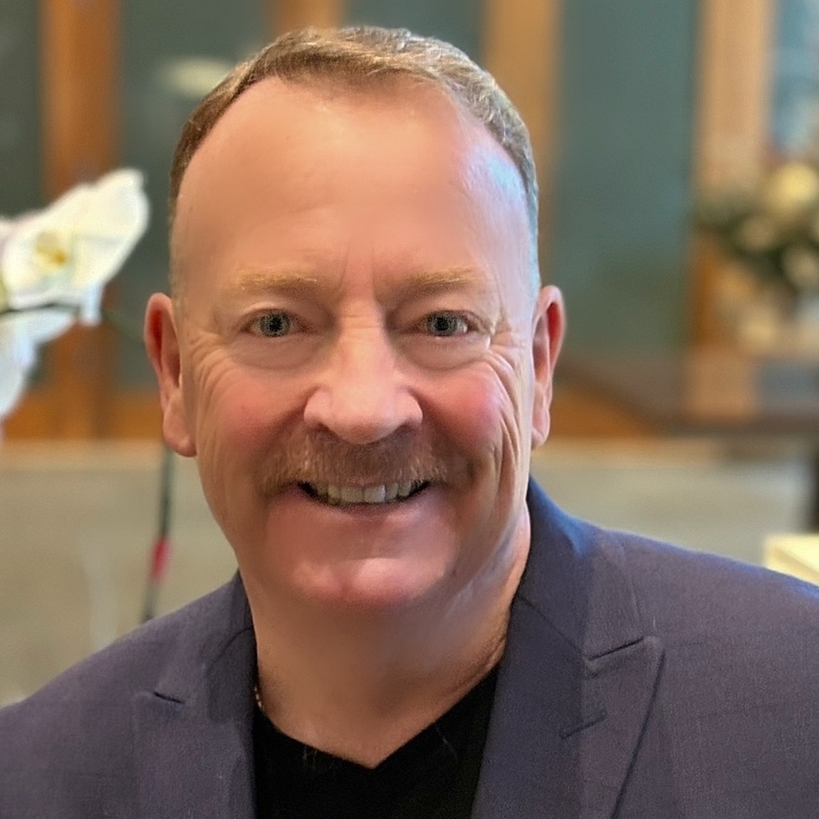 Headshot of Scott Gibbons