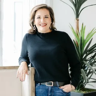 Katie Steiner, Agent in  - Compass