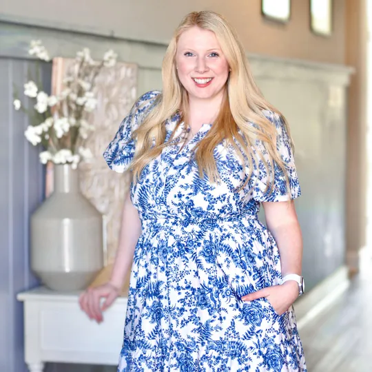 Bre McDaniel, Agent in  - Compass