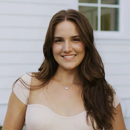 McLain Bender, Agent in  - Compass