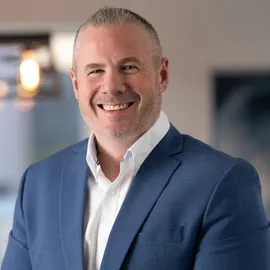 Andrew Adell, Agent in  - Compass