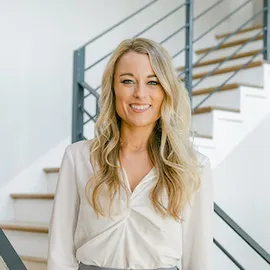 Lauren Rockwell, Agent in  - Compass