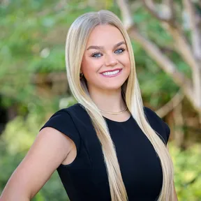 Carley Mackenzie