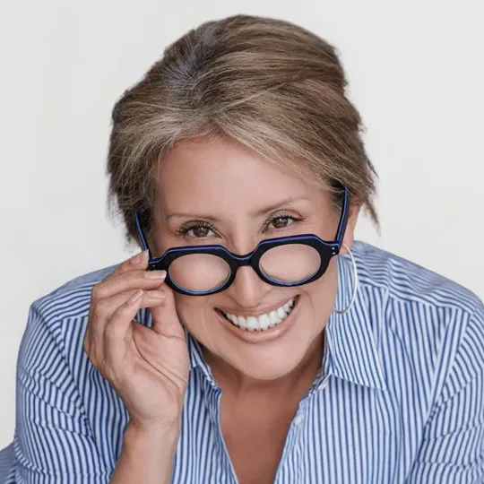 Rebecca Olimpia, Agent in  - Compass