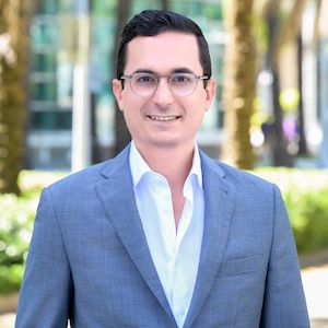 Headshot of Javier Ubeda