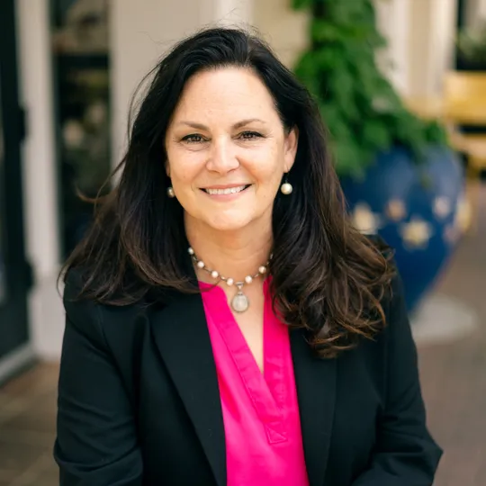 Yvonne Mink, Agent in  - Compass