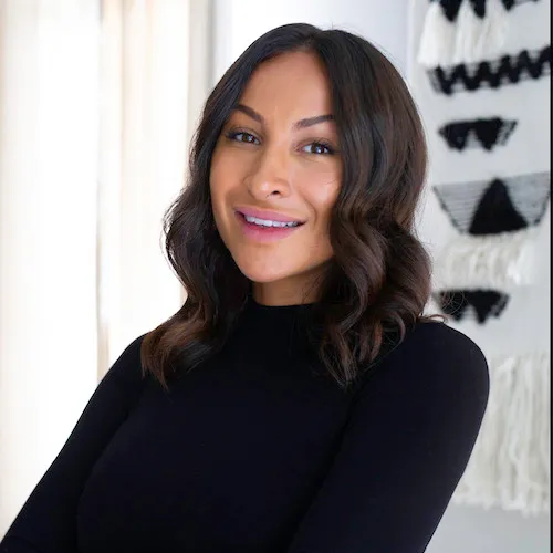 Sukey Rowan, Agent in  - Compass