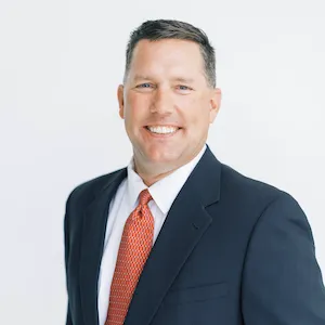 Layne Kasper, Agent in  - Compass