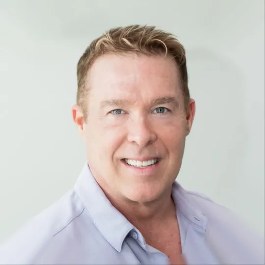 Thomas Echea, Agent in  - Compass