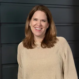 Heather Cohen, Agent in  - Compass