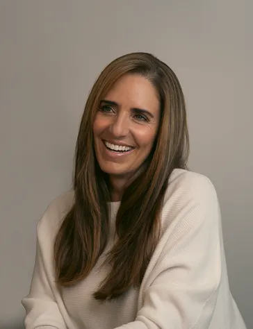 Stacy Scott, Agent in  - Compass