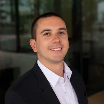 Josh Borges, Agent in  - Compass