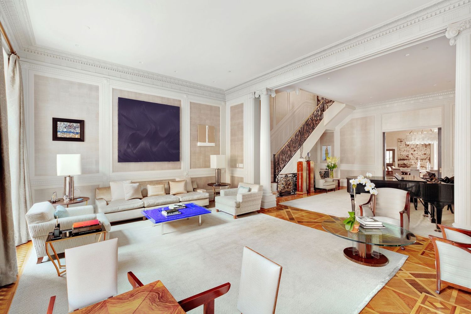 Photo of 11 E 82nd St