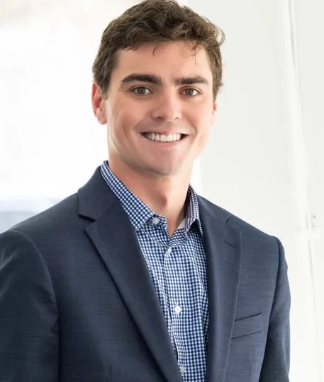 Kevin Thomas Olivo, Agent in  - Compass