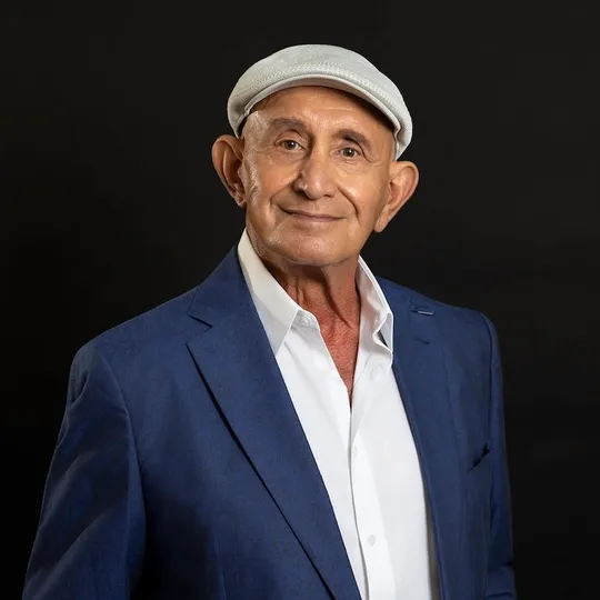 Benjamin Guilardi, Agent in  - Compass