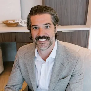 Jason Dalbey, Agent in  - Compass