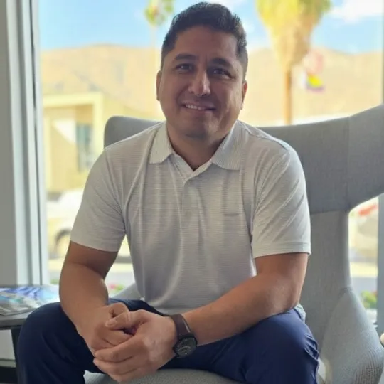 Daniel Vazquez, Agent in  - Compass