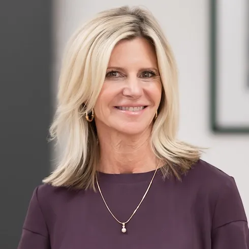 Mary White, Agent in  - Compass