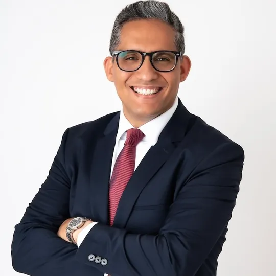 Silas Santiago, Agent in  - Compass