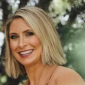 Sarah Oates, Agent in  - Compass