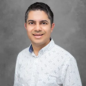 Satej Desai, Agent in  - Compass