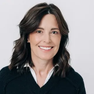 Janis Carey, Agent in  - Compass