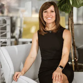 Kelly O'Brien, Agent in  - Compass