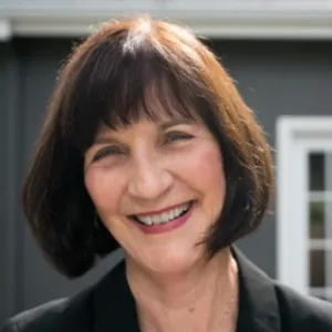 Jane Friedrich, Agent in  - Compass