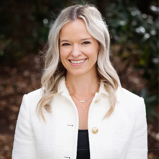 Doni Tavel, Agent in  - Compass