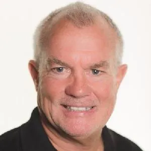 Terry Kelly, Agent in  - Compass