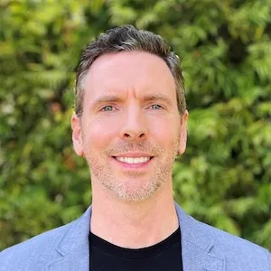 Edward Wynn, Agent in  - Compass