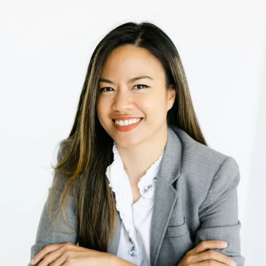 Sasipim Stoll, Agent in  - Compass