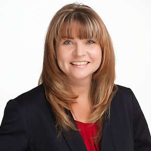 Headshot of Kim Reynolds