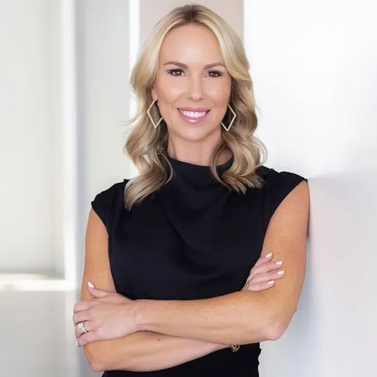 Kate Gilbert, Agent in  - Compass