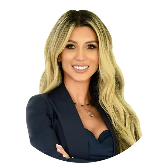 Rana Tillawi, Agent in  - Compass