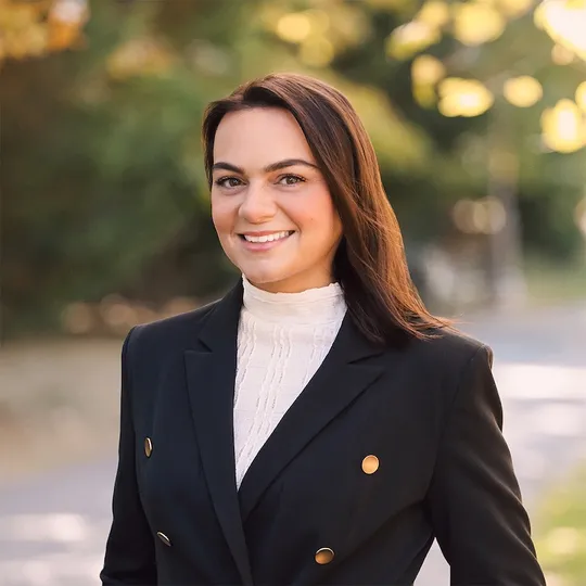 Alyssa Keethe, Agent in  - Compass