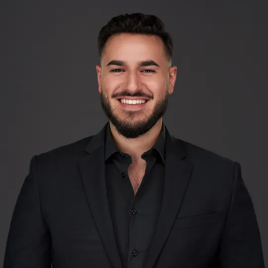 Josef Bagiv, Agent in  - Compass