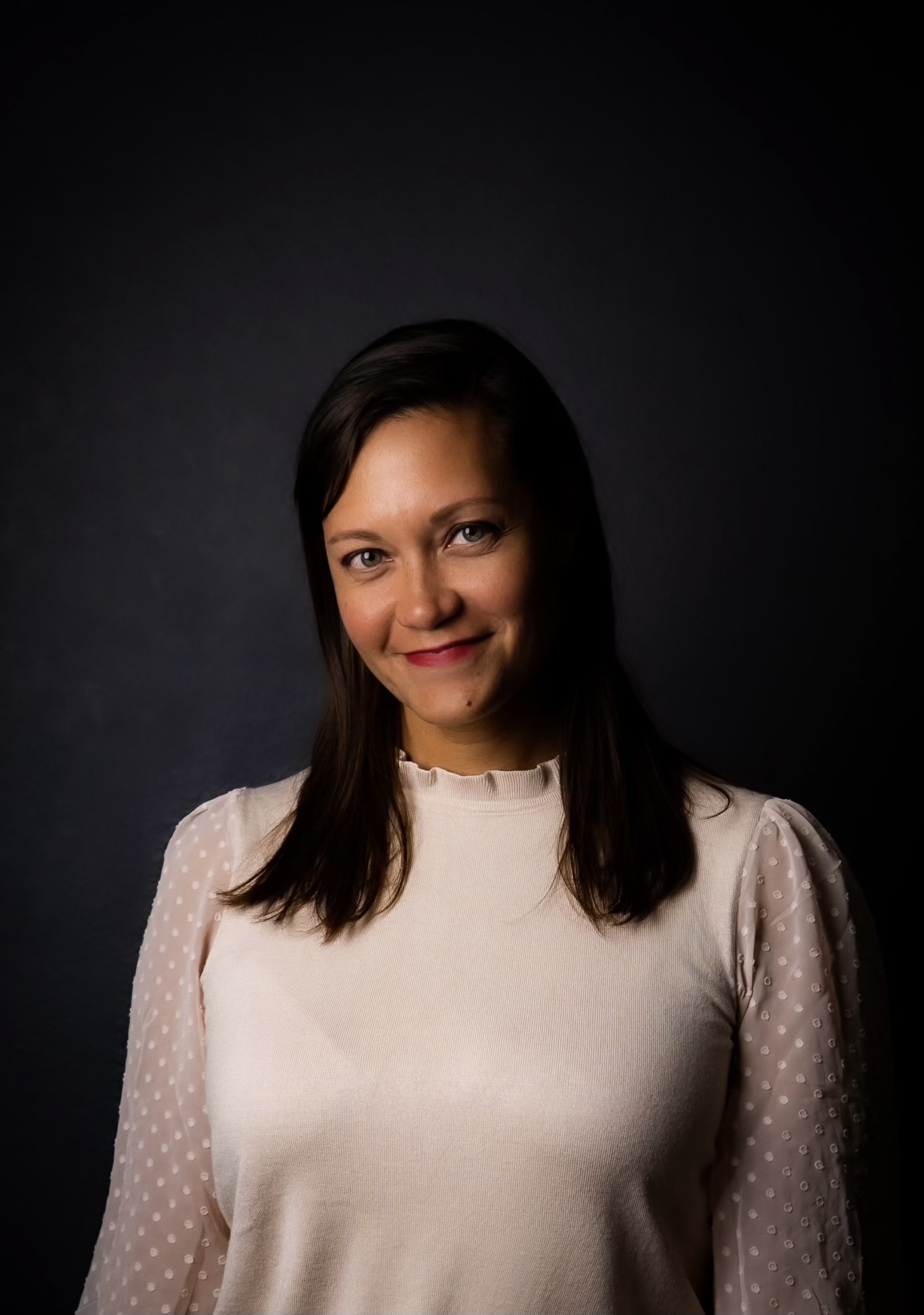 Lauren Holden, Real Estate Agent Compass