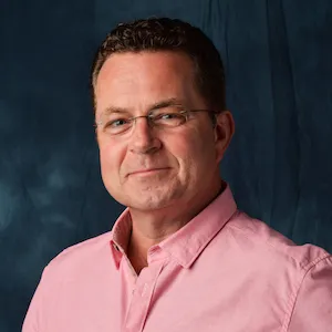 Luiz Cavalcanti, Agent in  - Compass